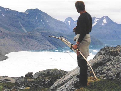 Lav en sammenklappelig langbue af elmetræ og tag til Grønland